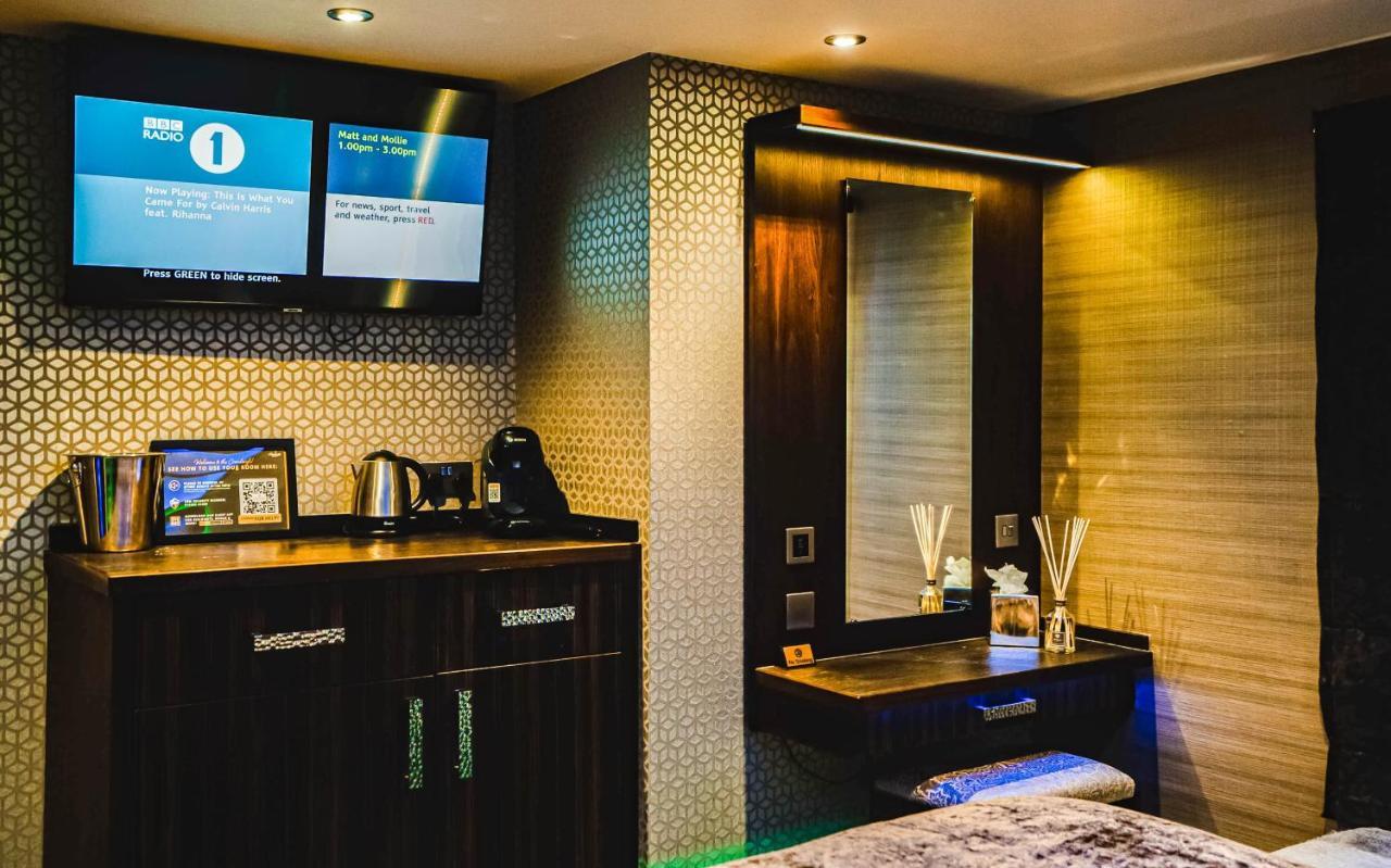 Church Suites By The Cranleigh Boutique ボウネス＝オン＝ウィンダミア エクステリア 写真