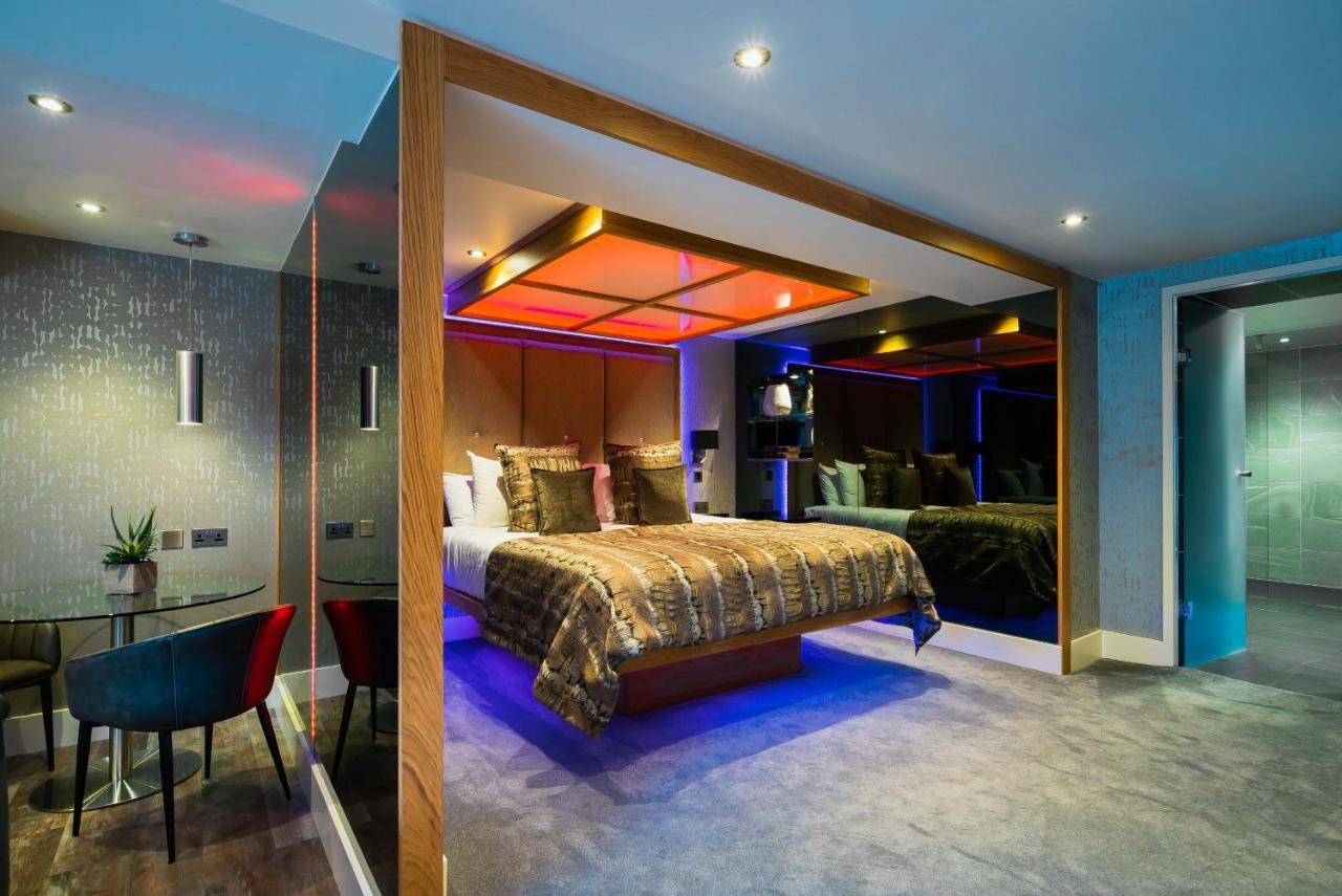 Church Suites By The Cranleigh Boutique ボウネス＝オン＝ウィンダミア エクステリア 写真