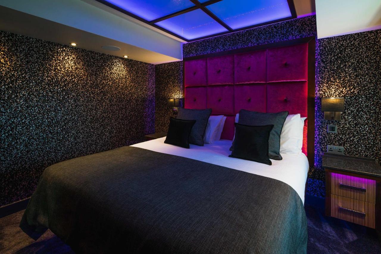 Church Suites By The Cranleigh Boutique ボウネス＝オン＝ウィンダミア エクステリア 写真